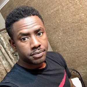 Meet your Posher, Johny